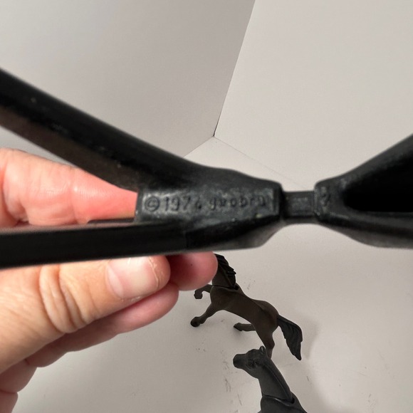 Vintage Playmobil Horses Lot of 3 Geobra 1974 Black Brown Figures Replacement - Picture 5 of 5